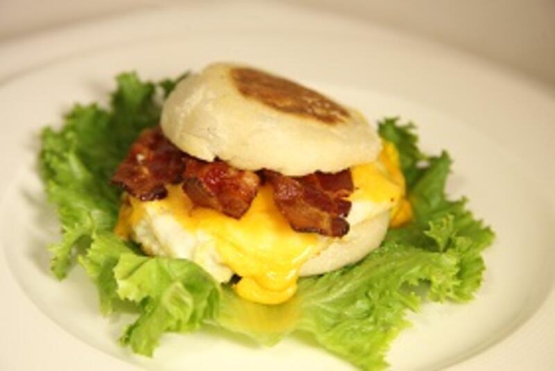 May Lee Muffin (567-635 cal)