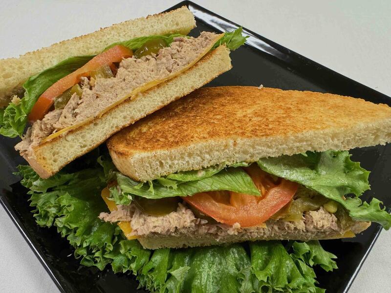 Jalatuna Melt (635 cal)