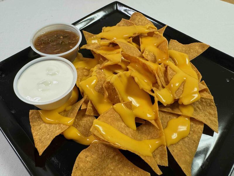 Original Nachos (551 cal)